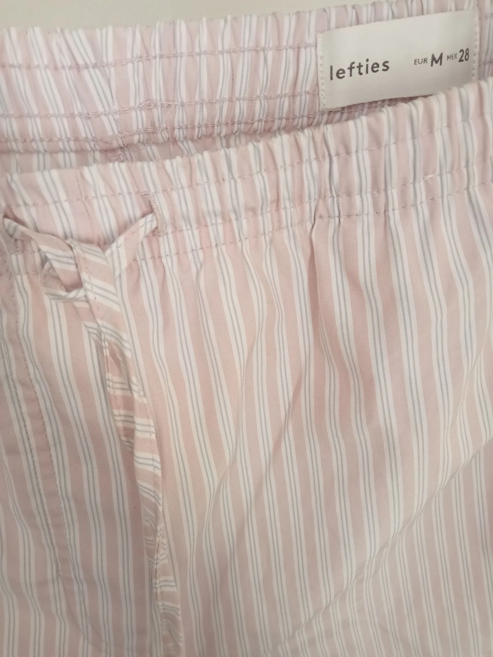 Pantalón fino y fresco  – photo 2